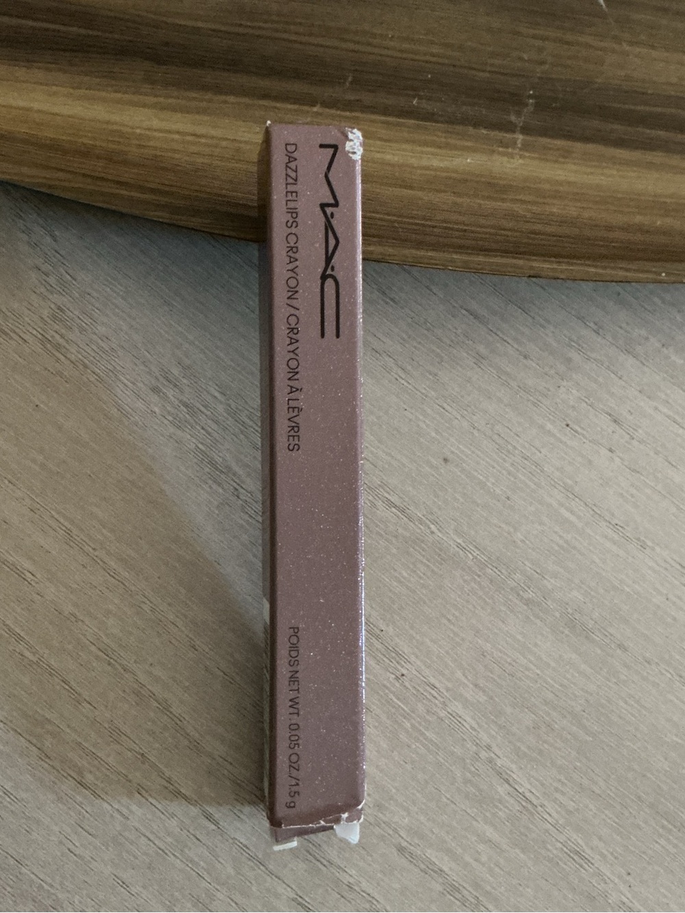MAC Cosmetics Dazzle Lips Crayon - gem stone - Picture 3 of 3